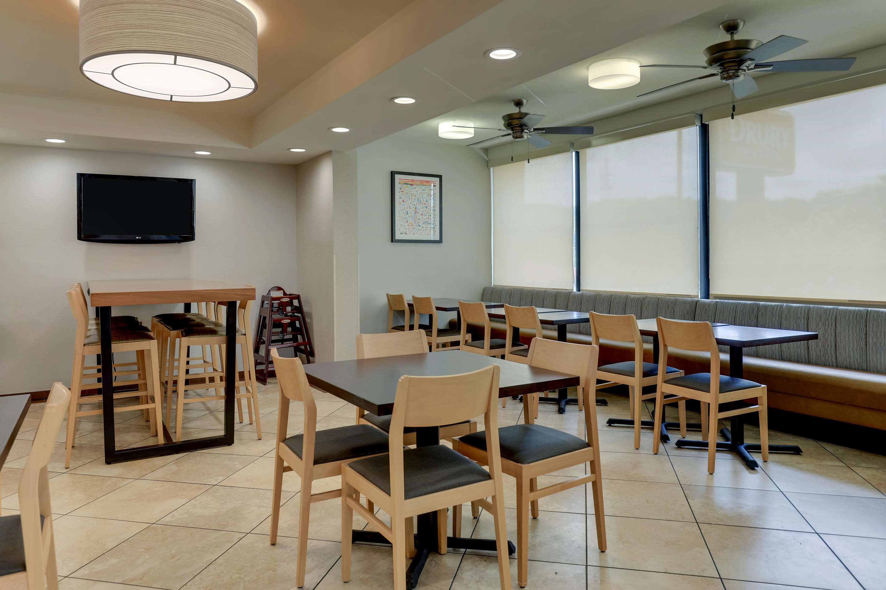 Dining Area | Drury Inn & Suites Atlanta Marietta