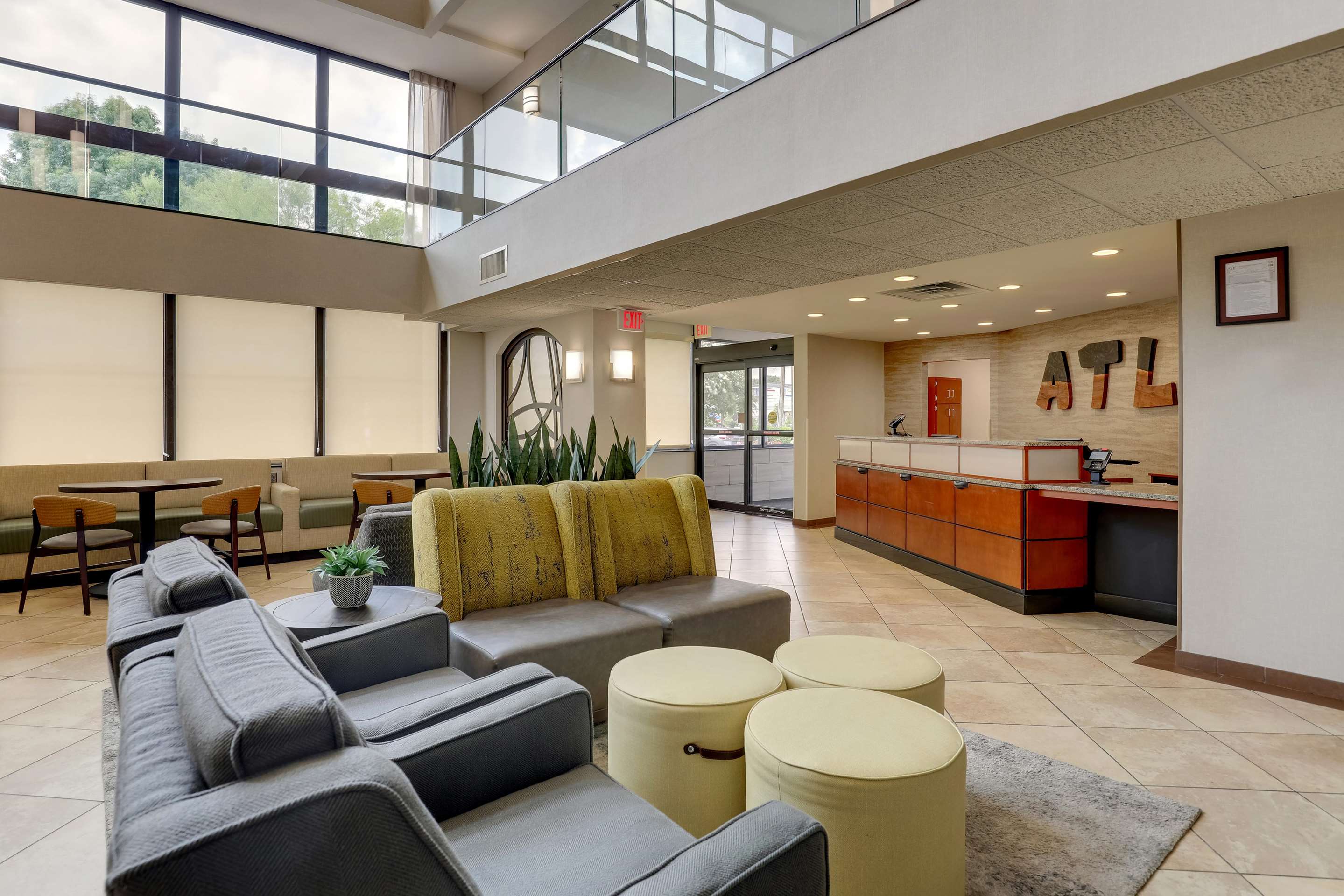 Lobby | Drury Inn & Suites Atlanta Marietta