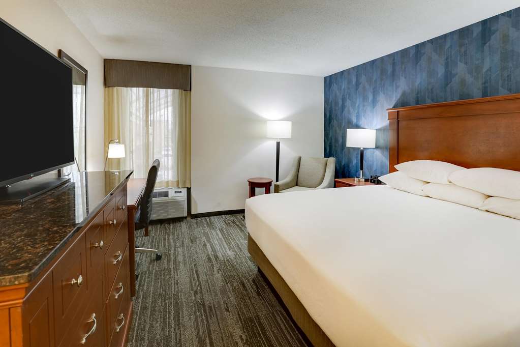 Drury Inn and Suites St Louis St Peters-guestroom-Guest Room,On-Site.jpg