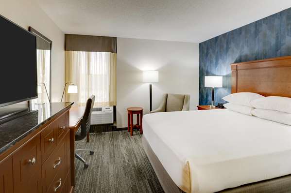  - Drury Inn & Suites St Peters - I-70, Exit 222