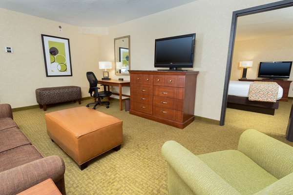  - Drury Inn Marion - I-57, Exit 54