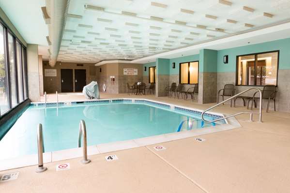 Pool - Drury Inn & Suites Sugar Land - I-69, Exit 111