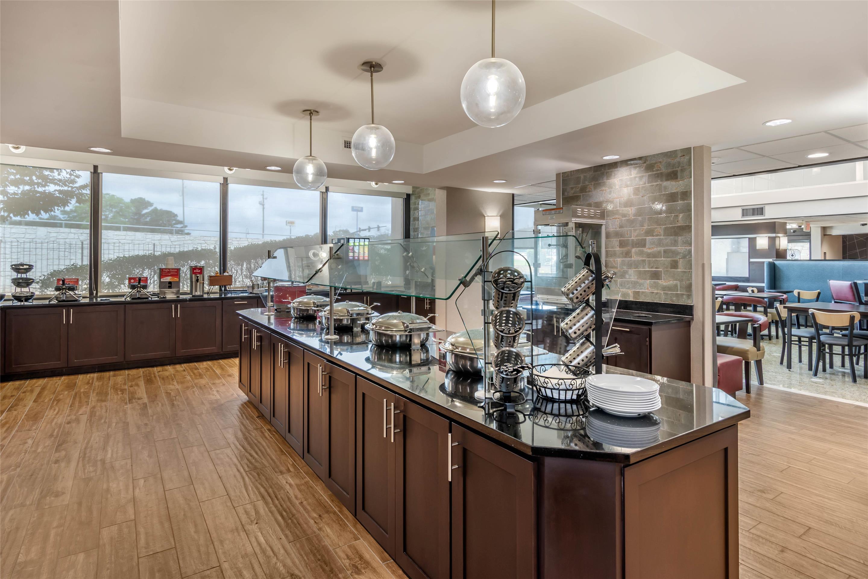 Breakfast | Drury Inn & Suites Atlanta Morrow