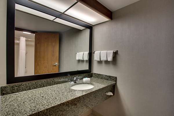 Suite - Drury Inn & Suites Airport San Antonio