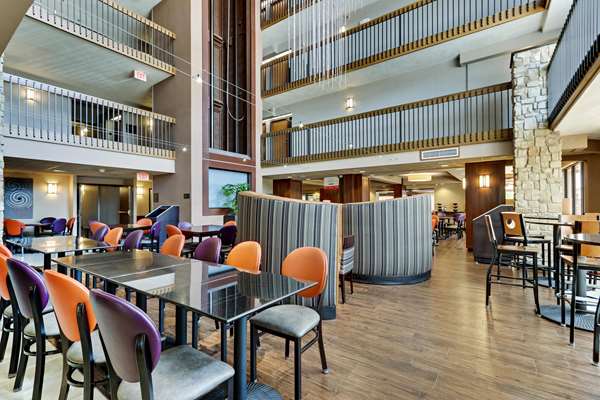 Restaurant - Drury Inn & Suites Airport San Antonio