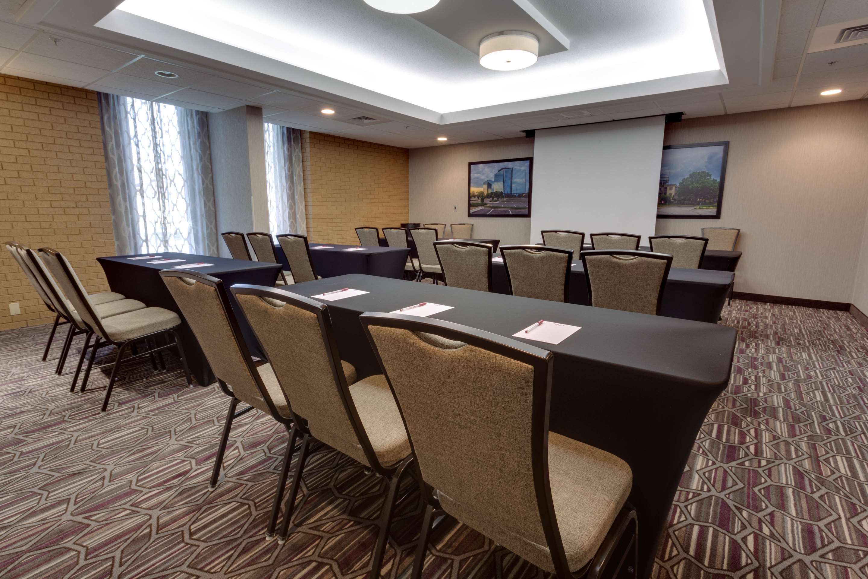 meeting | Drury Inn & Suites Overland Park