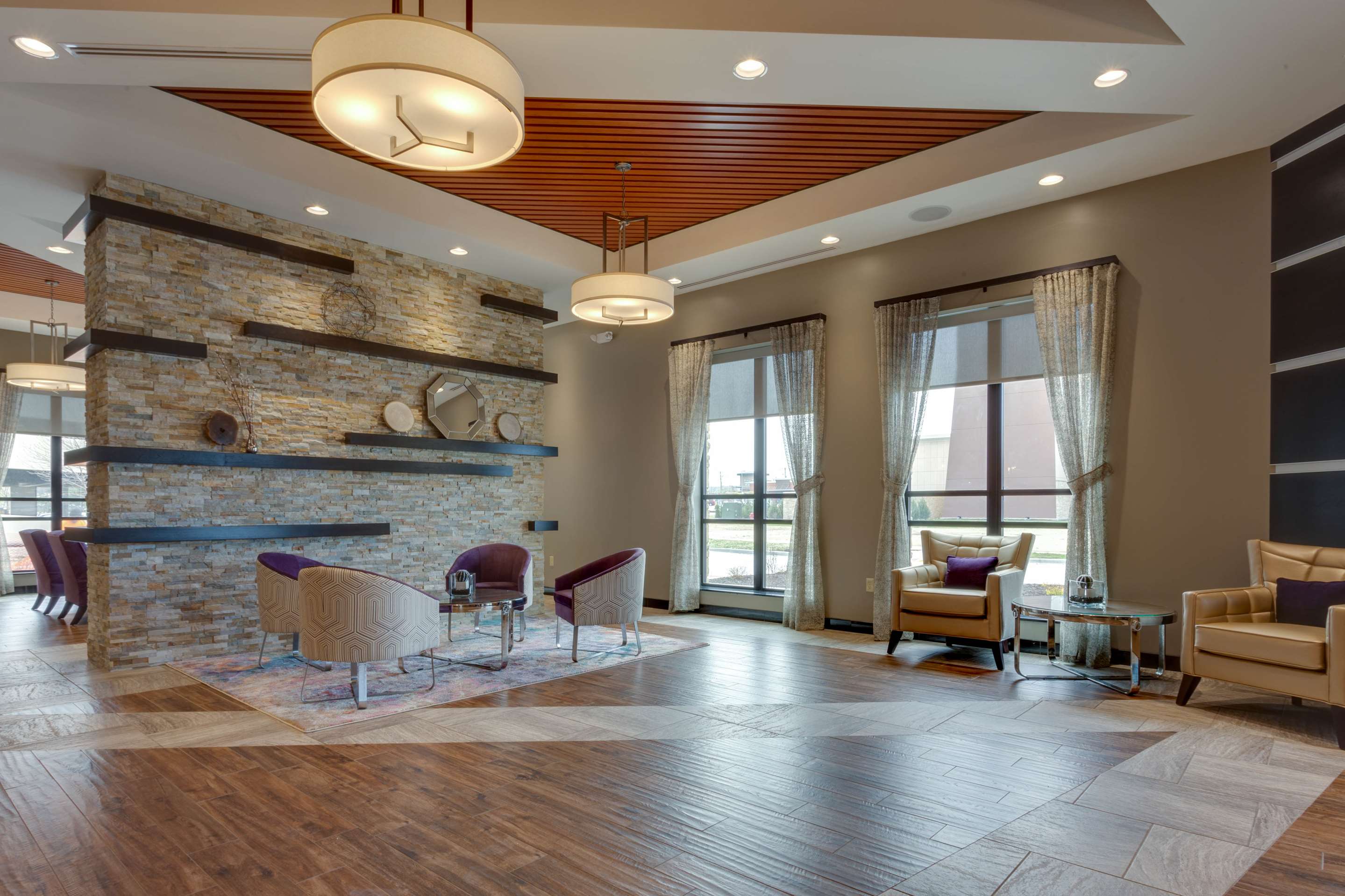 lobby | Drury Inn & Suites Overland Park
