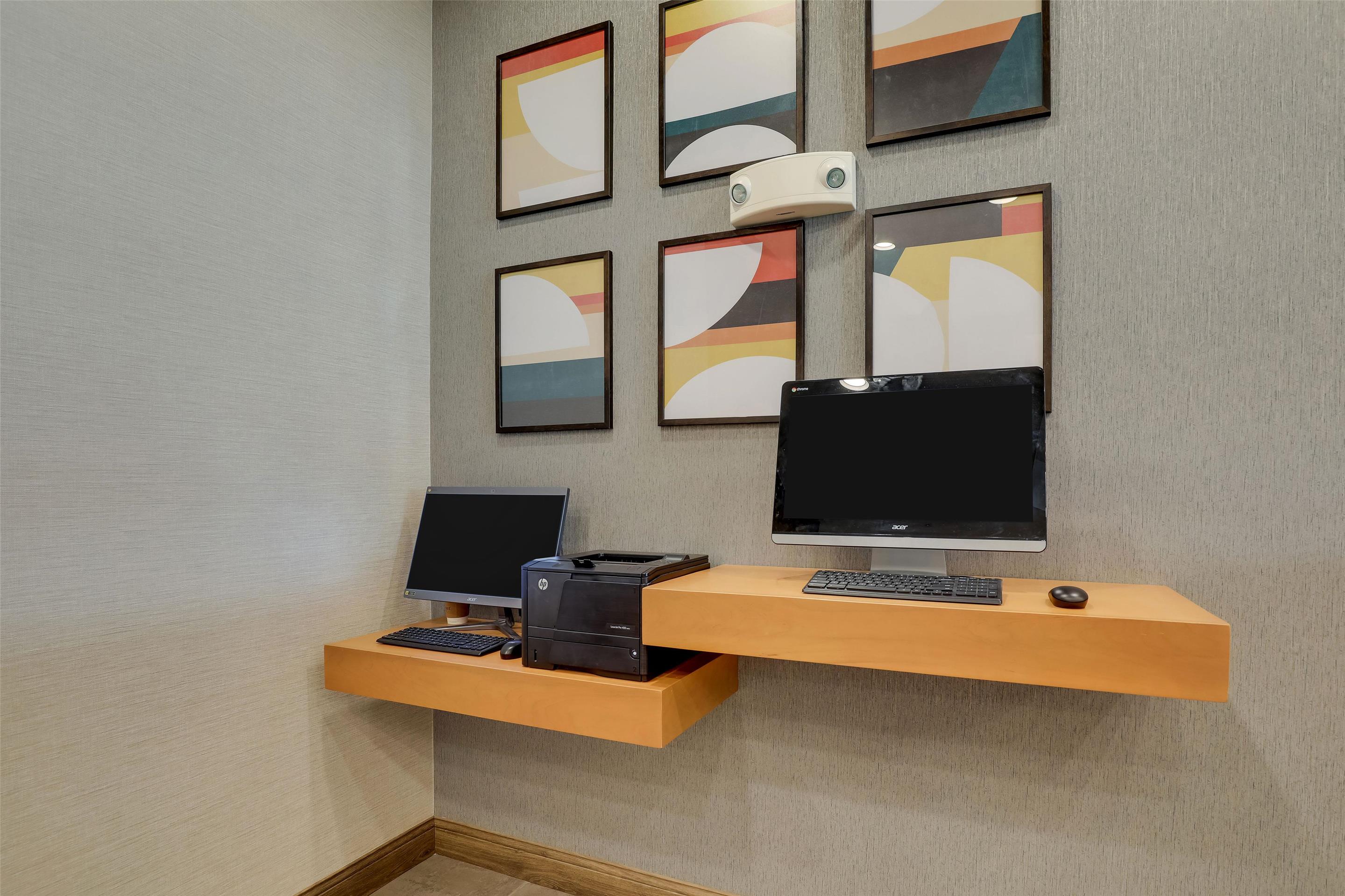 Business Center | Drury Inn & Suites Dayton North