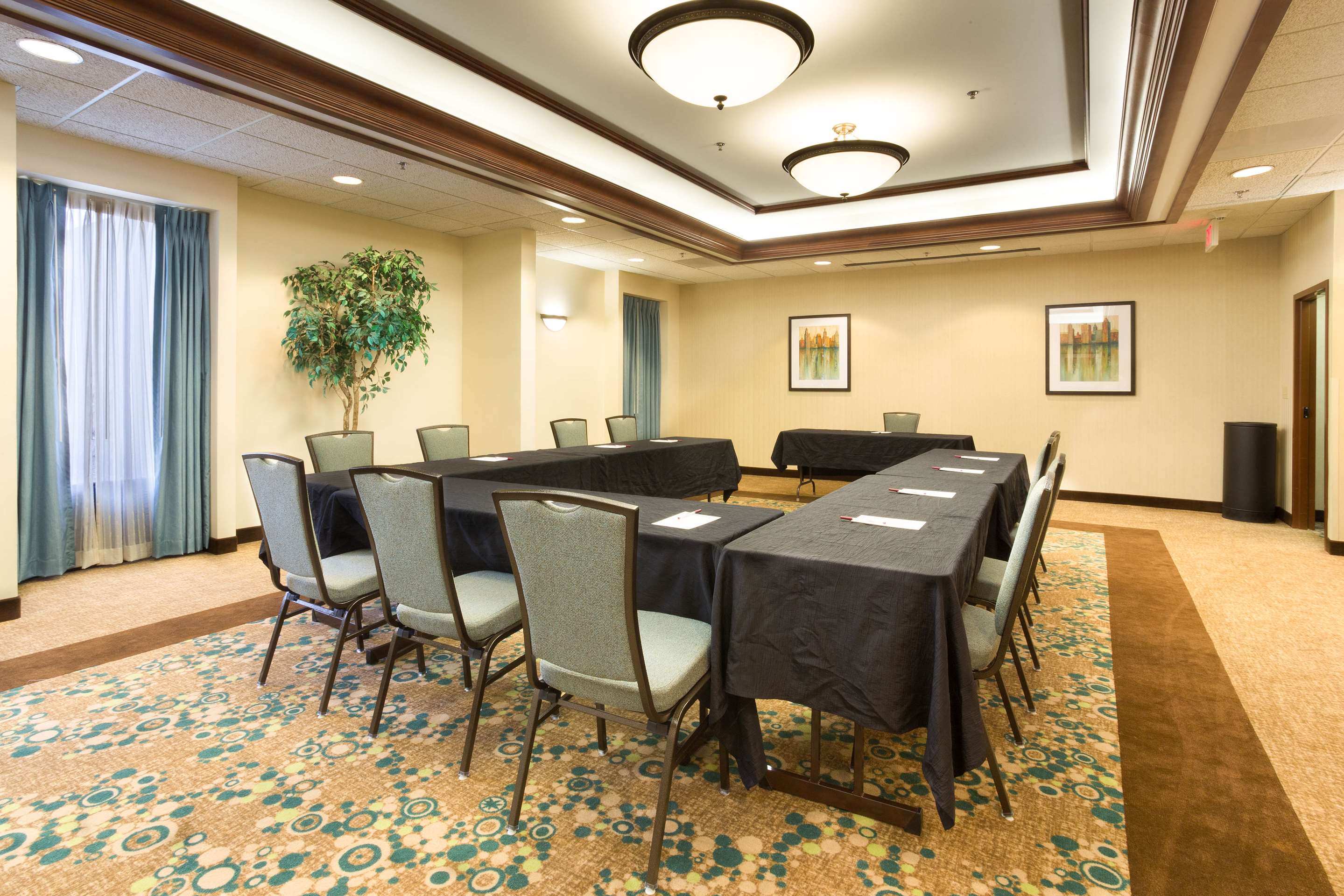 meeting | Drury Inn & Suites Birmingham Lakeshore Drive