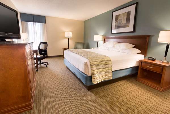  - Drury Inn & Suites Southwest Valley Park