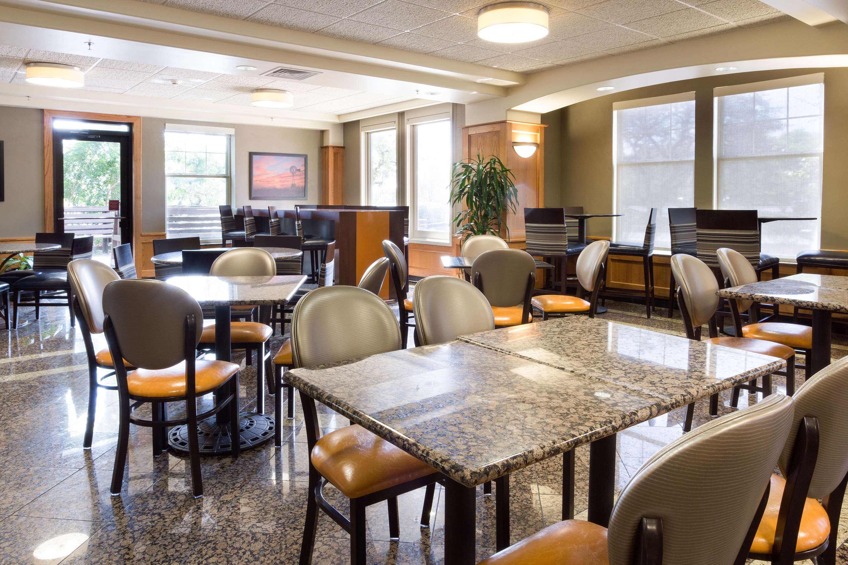 dining | Drury Inn & Suites San Antonio North Stone Oak