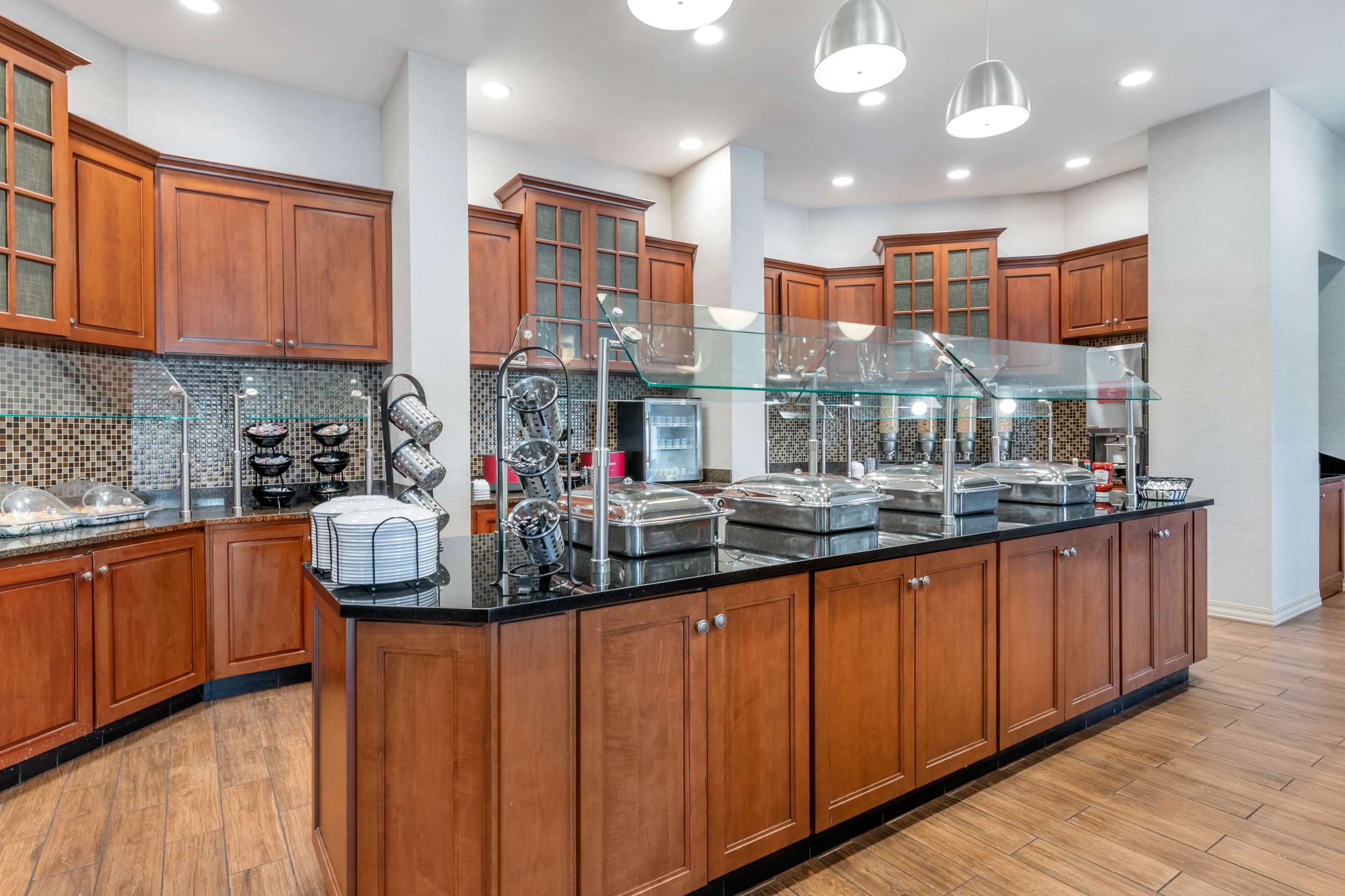 breakfast | Drury Inn & Suites Valdosta