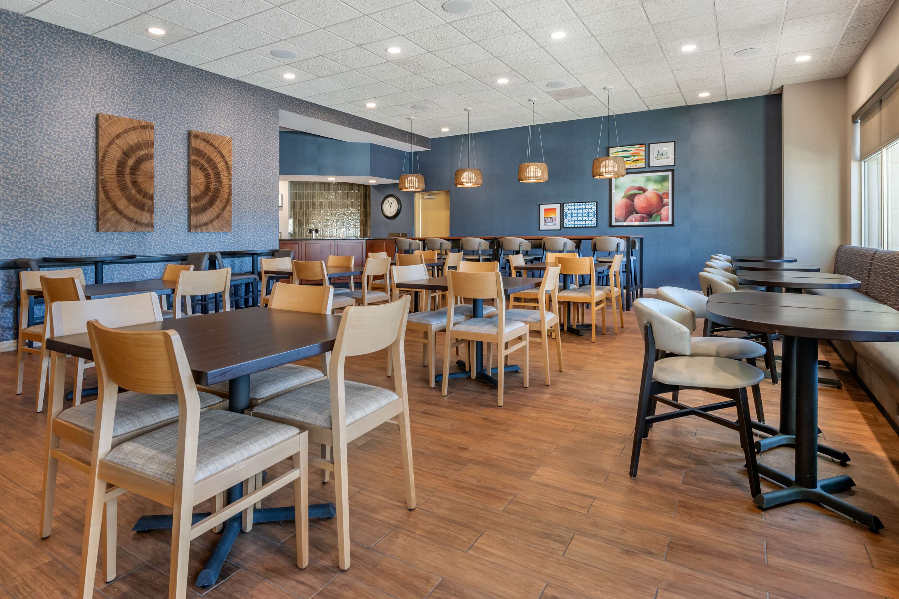 breakfast | Drury Inn & Suites Valdosta
