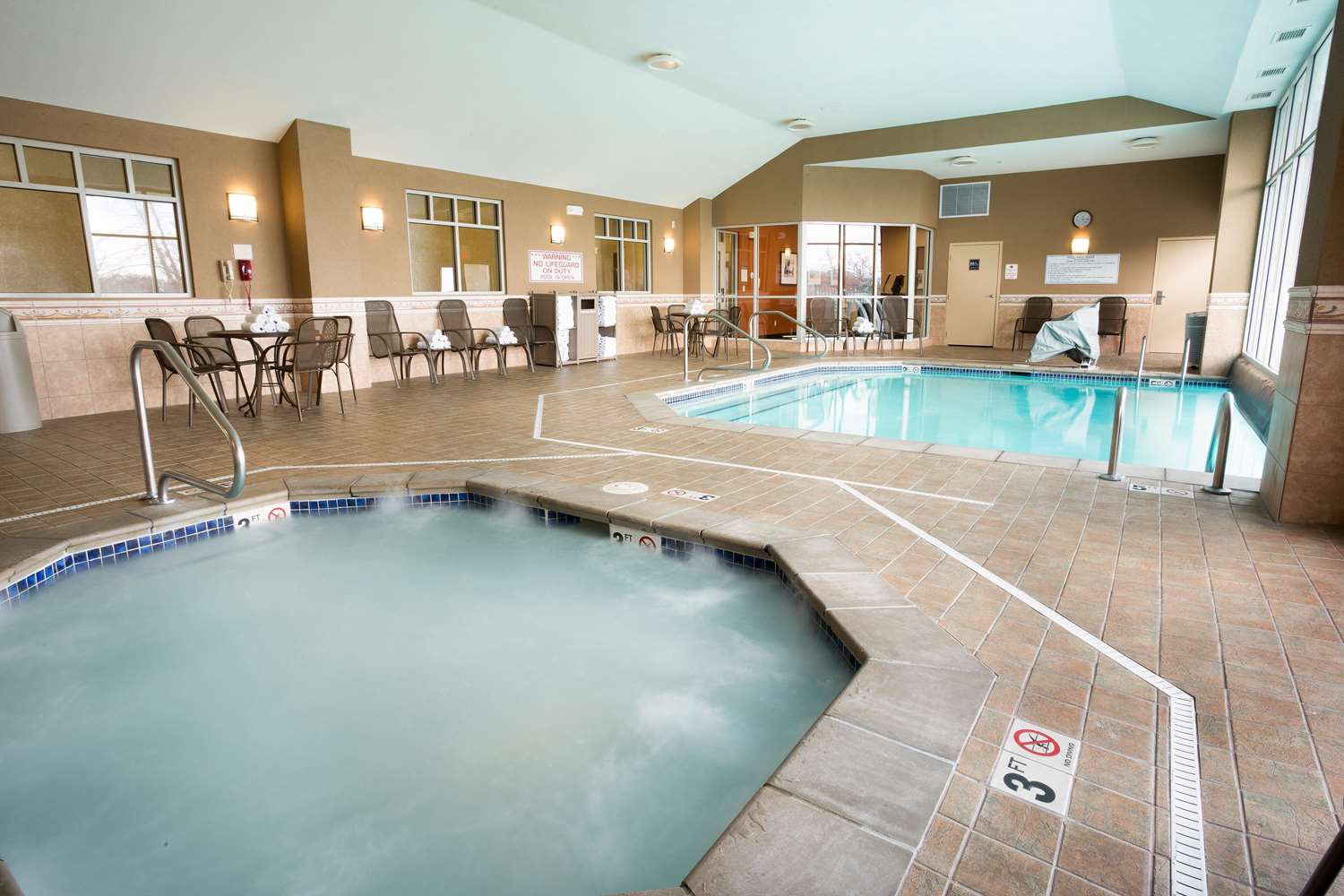 Drury Inn & Suites South Grove City, OH See Discounts