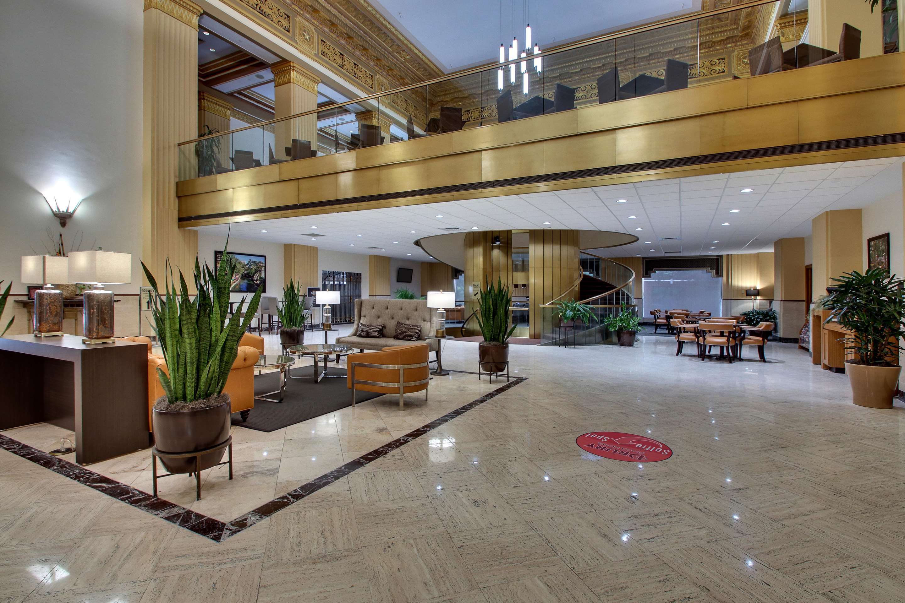 Lobby | Drury Plaza Hotel San Antonio Riverwalk