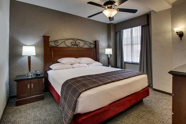  - Drury Plaza Hotel Riverwalk San Antonio