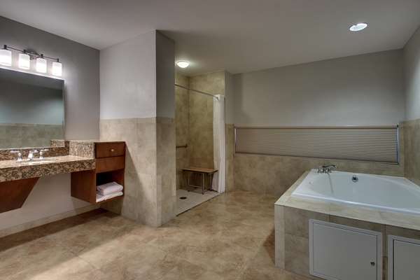  - Drury Plaza Hotel Riverwalk San Antonio