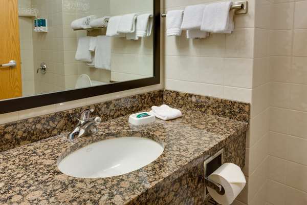 - Drury Inn & Suites Amarillo - I-40, Exit 64