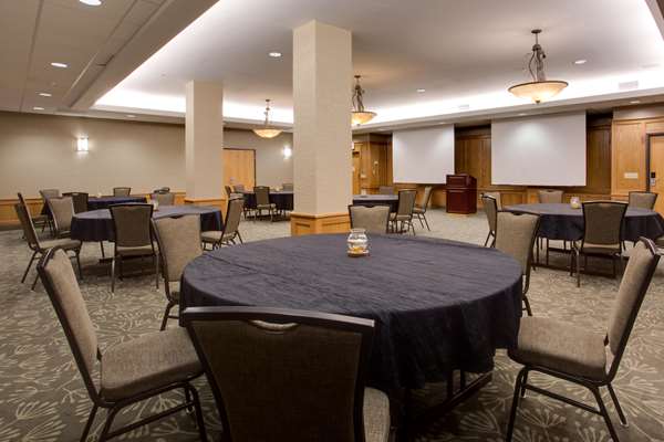  - Drury Inn & Suites Amarillo - I-40, Exit 64