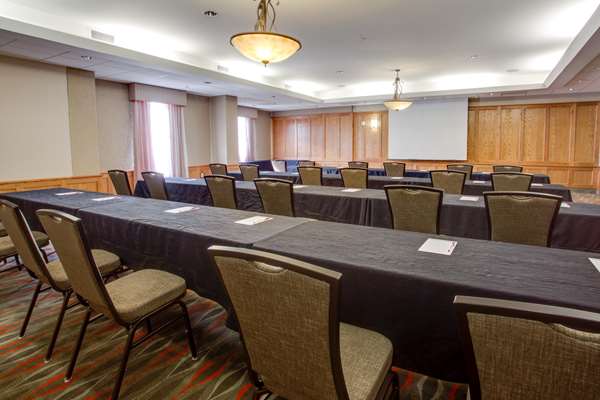  - Drury Inn & Suites Amarillo - I-40, Exit 64