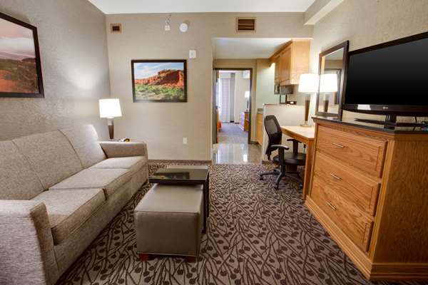  - Drury Inn & Suites Amarillo - I-40, Exit 64