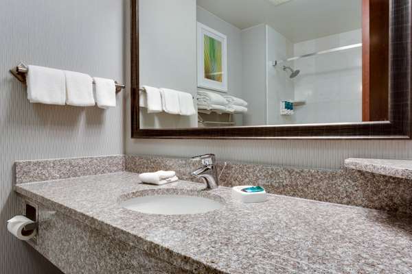 Amenities - Drury Inn & Suites O'Fallon - I-64, Exit 16