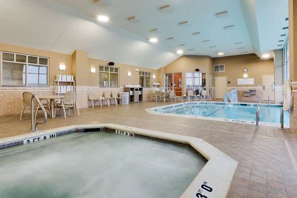 Pool - Drury Inn & Suites O'Fallon - I-64, Exit 16