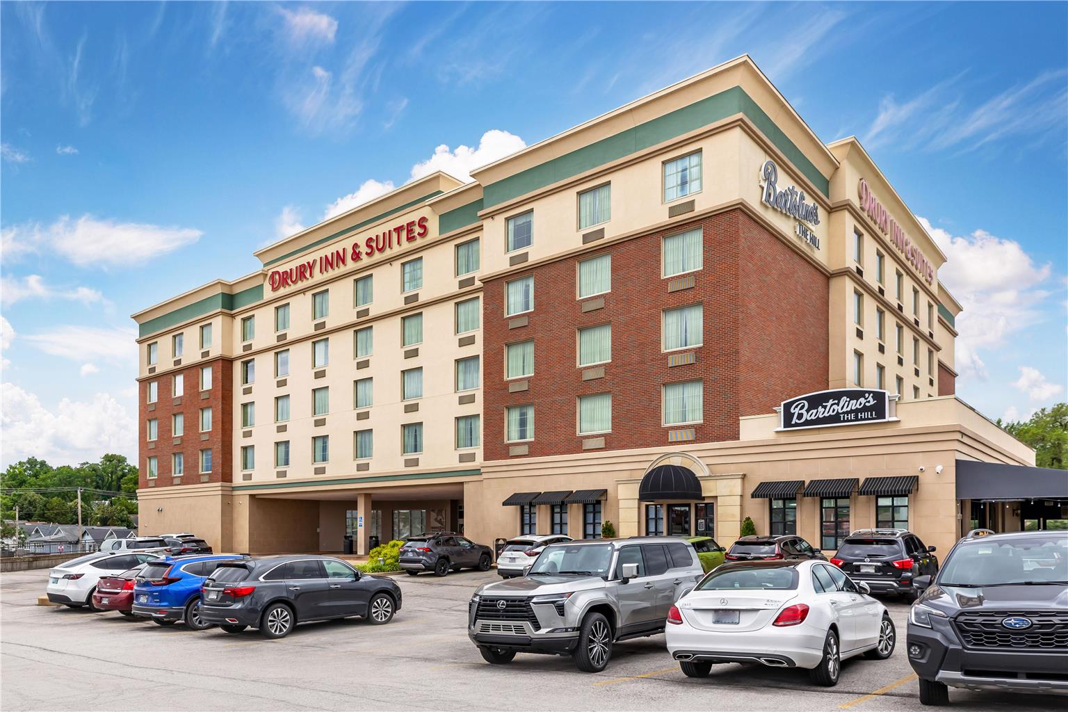 Drury Inn & Suites St Louis Forest Park