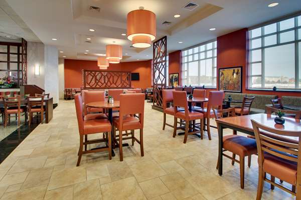 Restaurant - Drury Inn & Suites Findlay - I-75, Exit 159