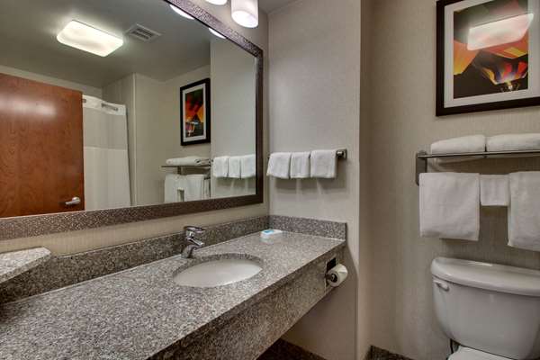  - Drury Inn & Suites Findlay - I-75, Exit 159