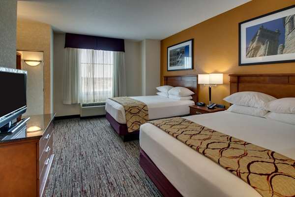  - Drury Inn & Suites Findlay - I-75, Exit 159