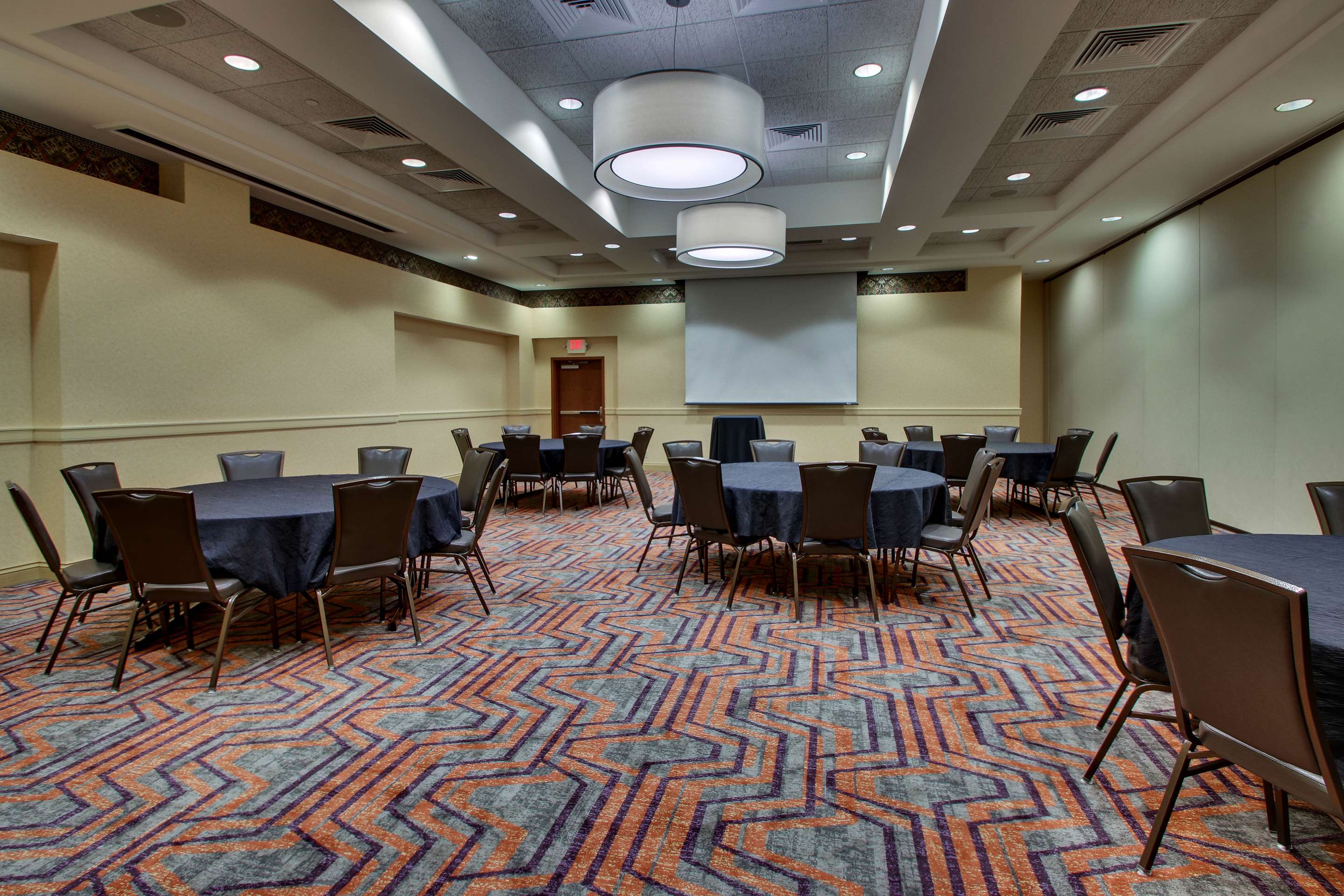 Meeting Room | Drury Inn & Suites Findlay