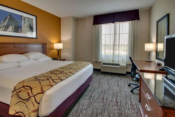 - Drury Inn & Suites Findlay - I-75, Exit 159