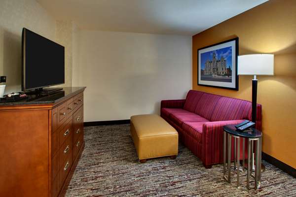  - Drury Inn & Suites Findlay - I-75, Exit 159