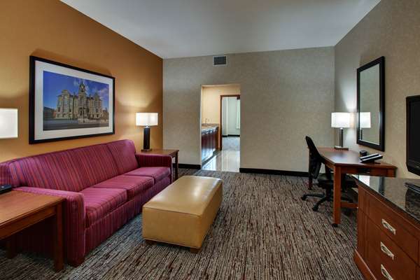  - Drury Inn & Suites Findlay - I-75, Exit 159