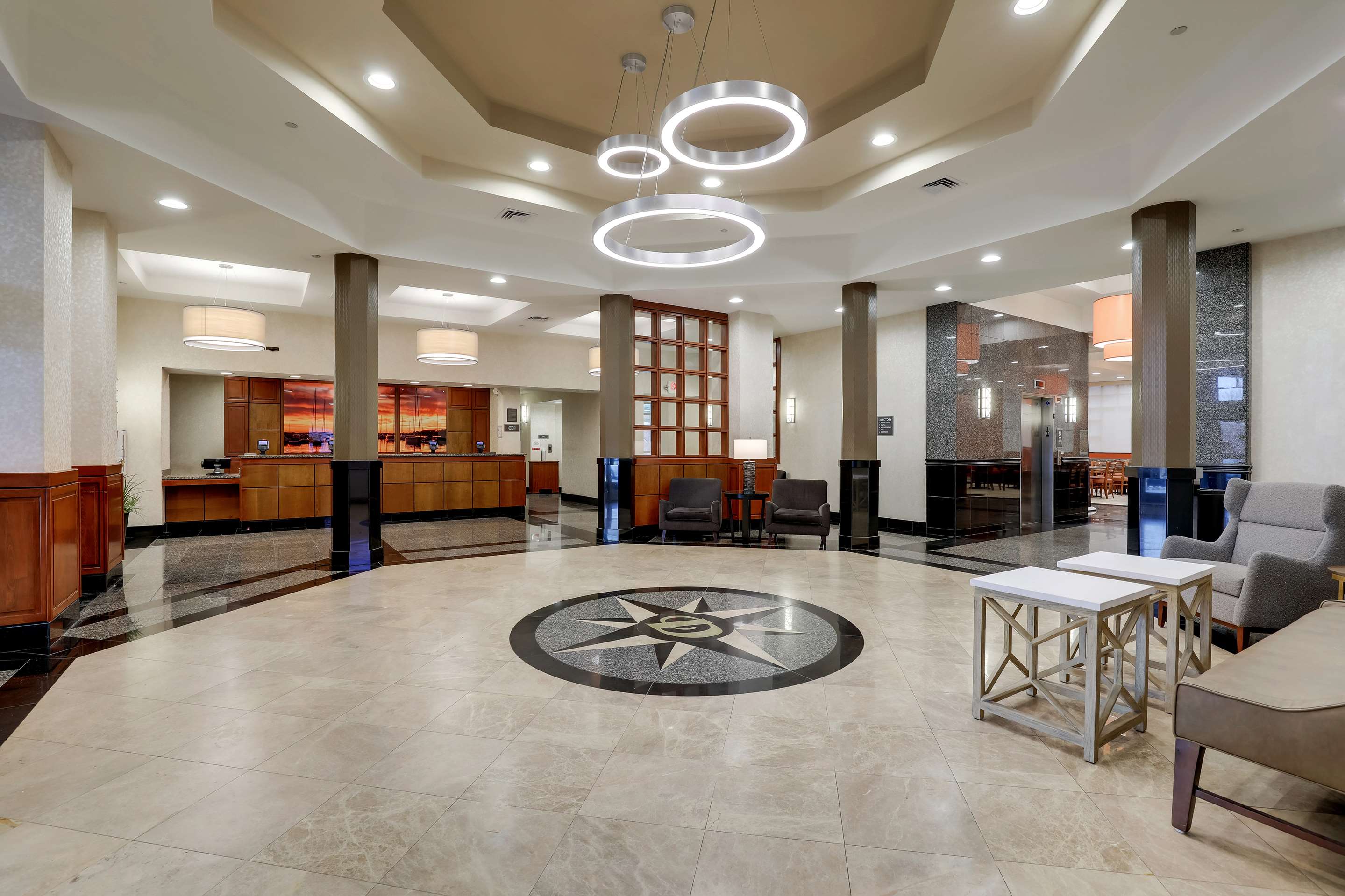 Lobby | Drury Inn & Suites Charlotte Northlake