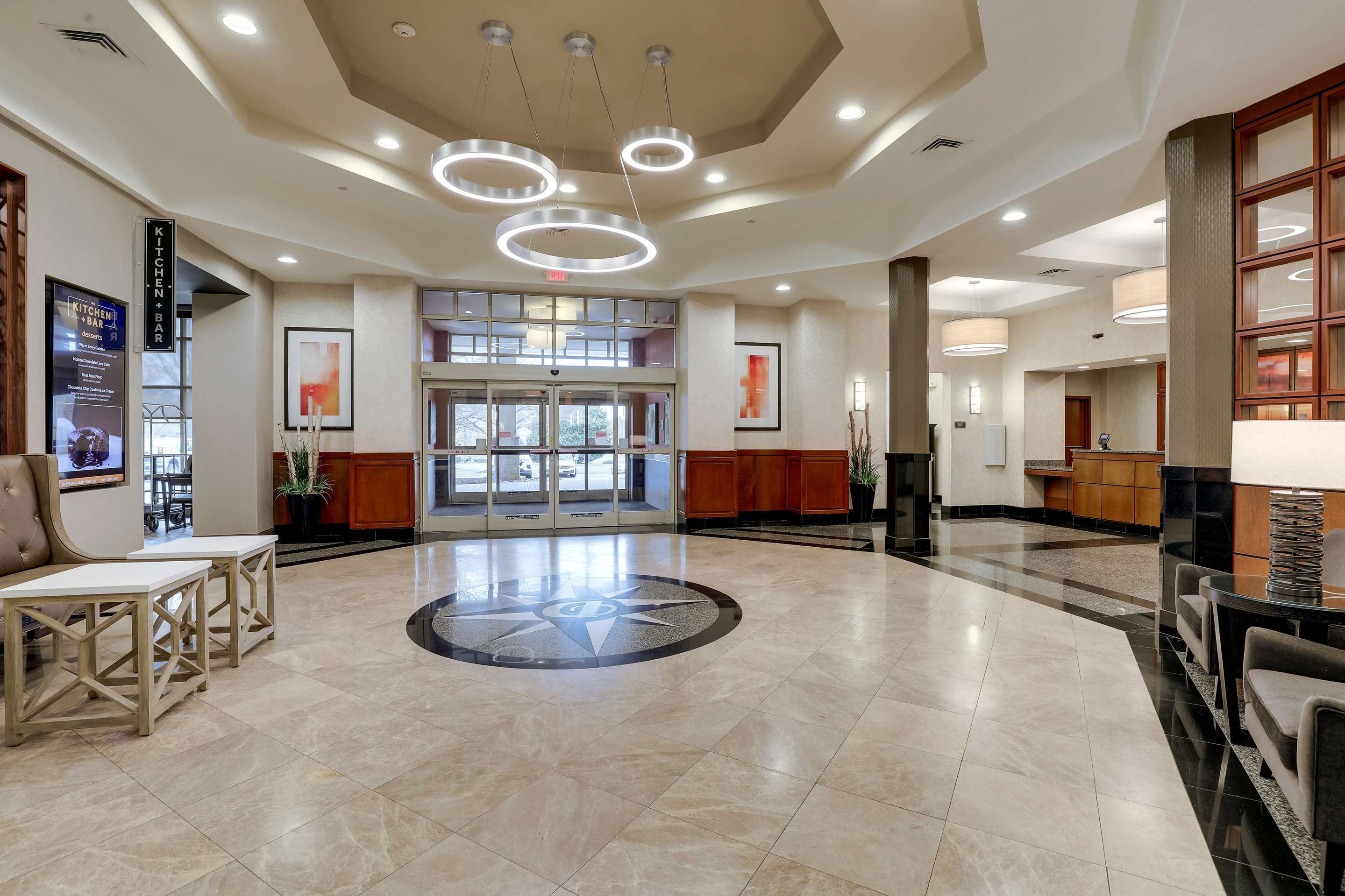 Lobby | Drury Inn & Suites Charlotte Northlake