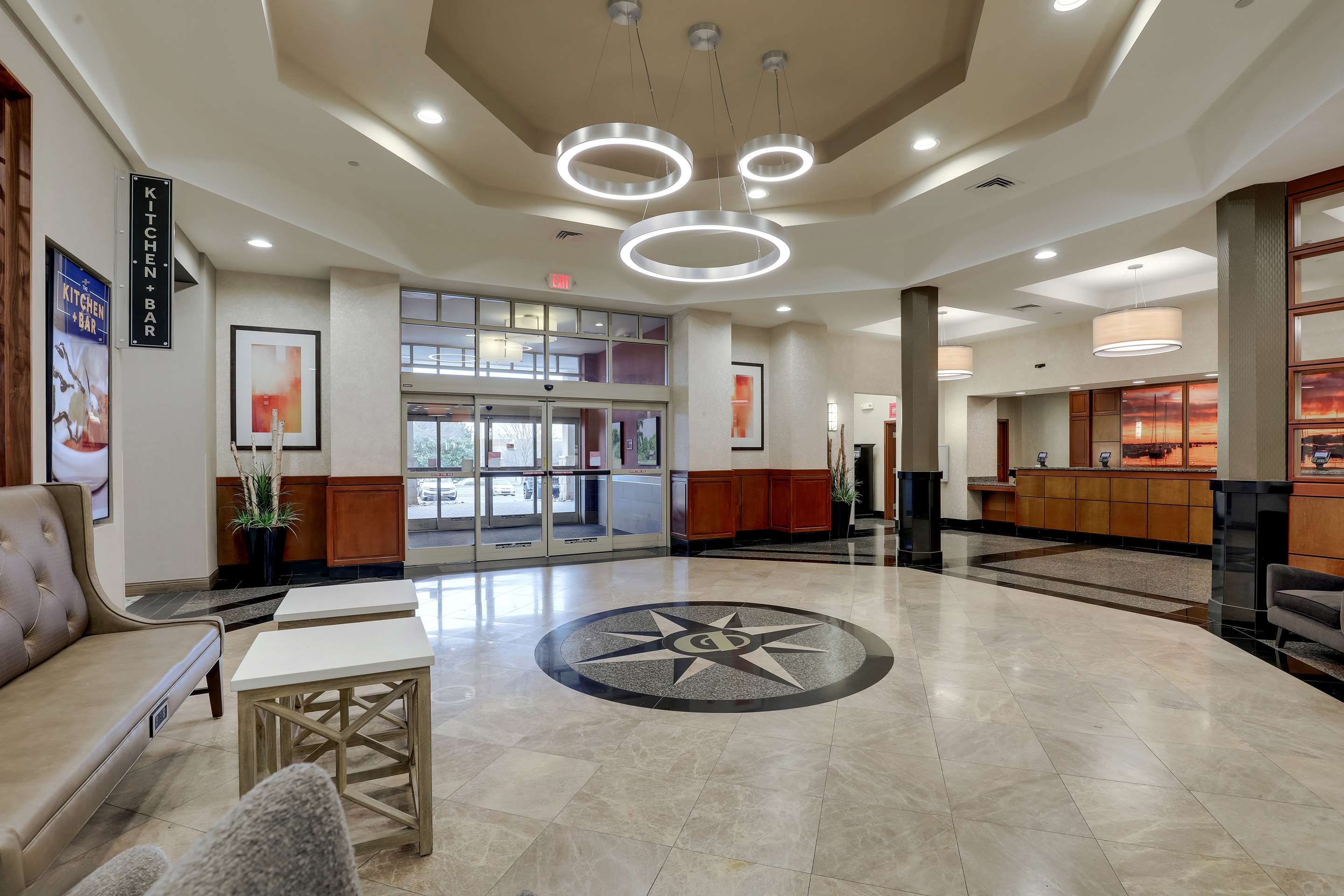 Lobby | Drury Inn & Suites Charlotte Northlake