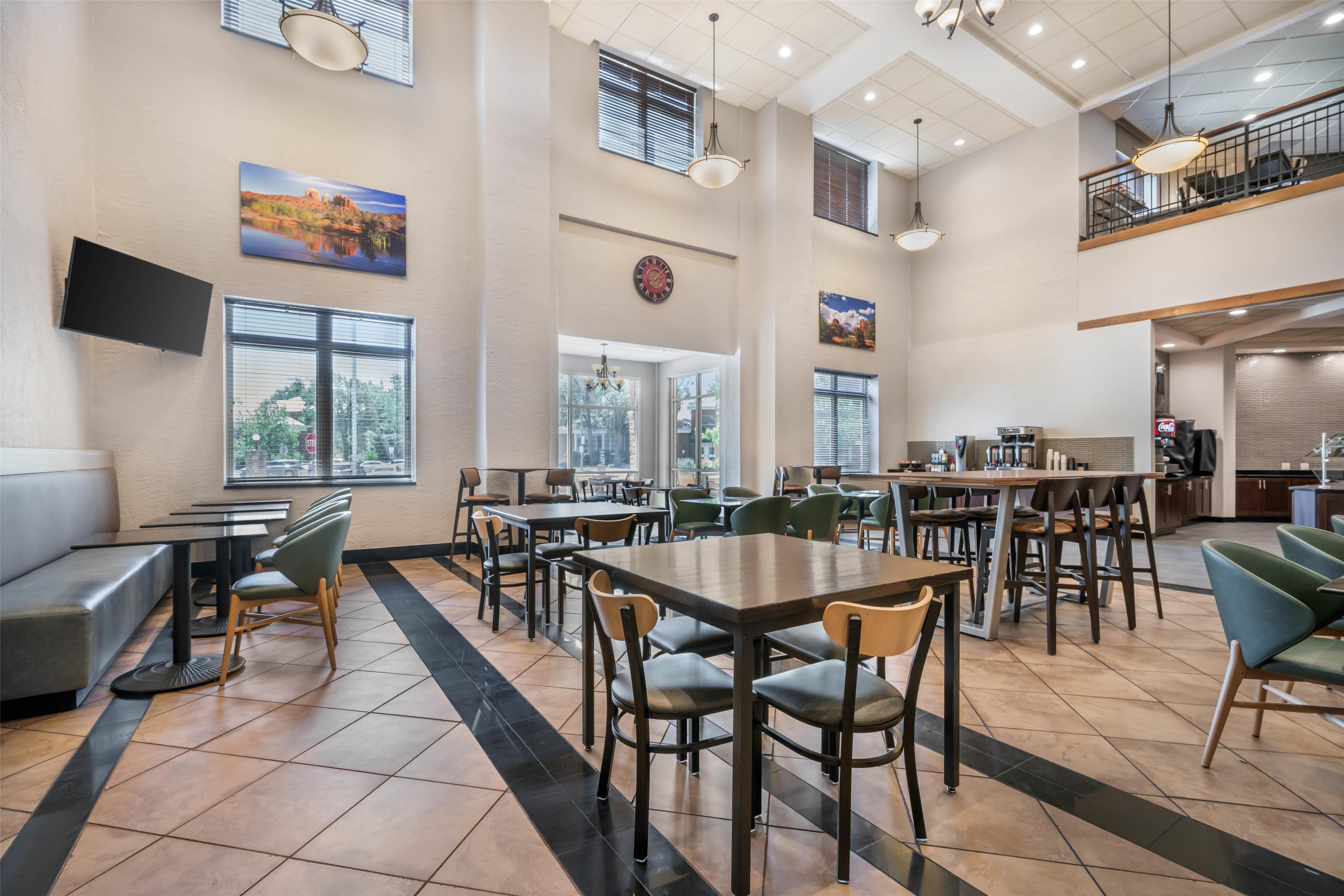 dining | Drury Inn & Suites Flagstaff