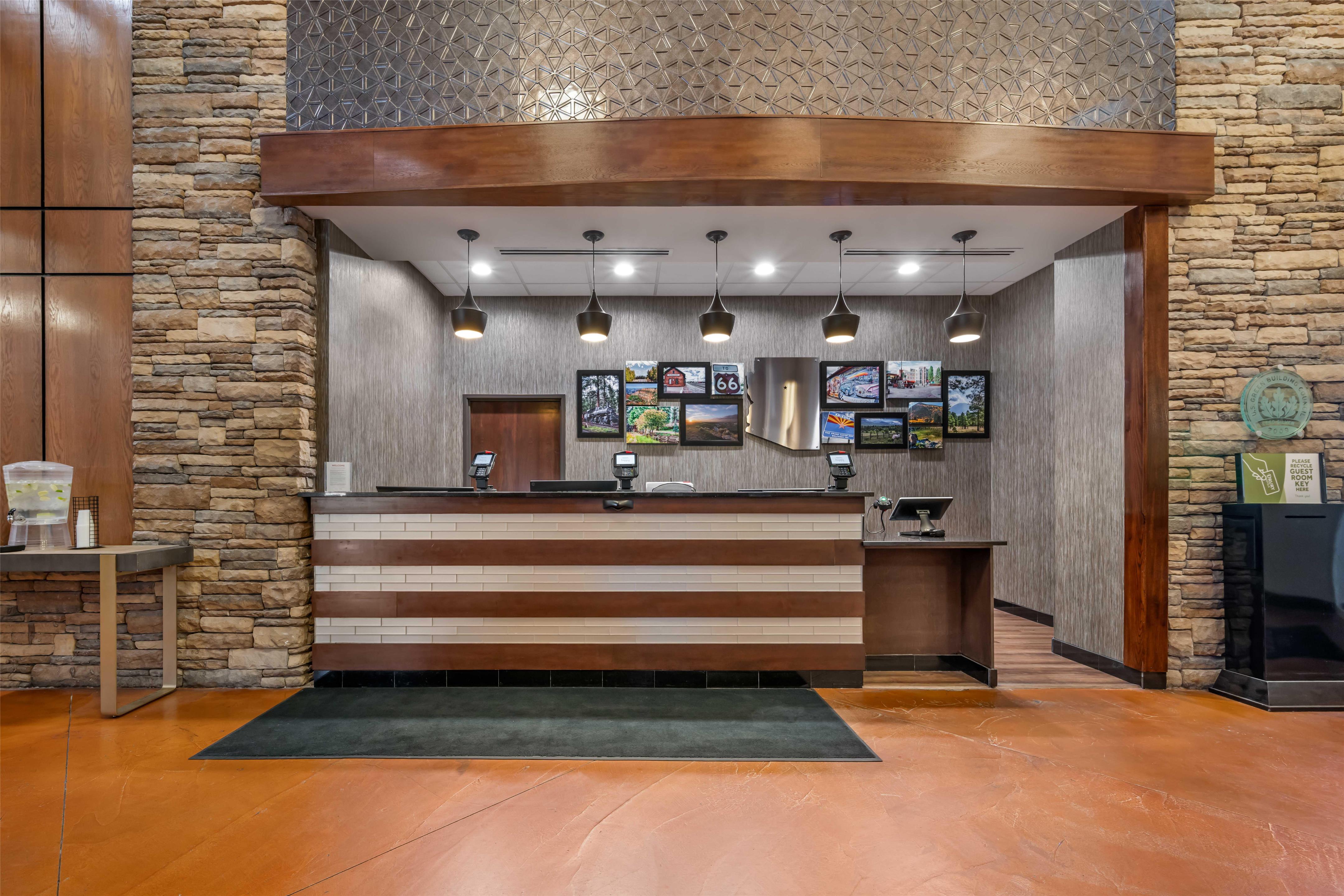 lobby | Drury Inn & Suites Flagstaff