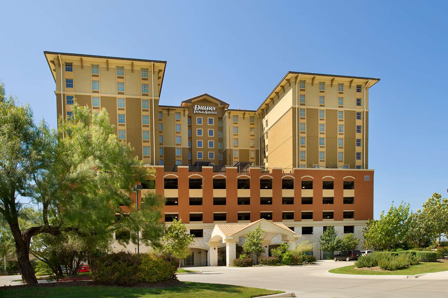 Drury Inn & Suites La Cantera Parkway San Antonio I10, Exit 556, TX