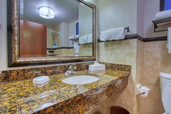 Suite - Drury Inn & Suites La Cantera Parkway San Antonio - I-10, Exit 556