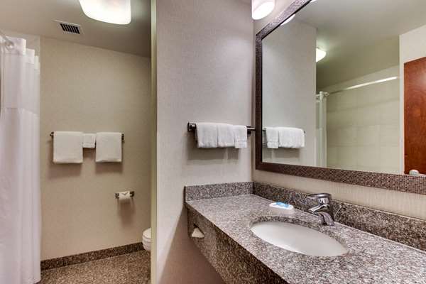  - Drury Inn & Suites Meridian - I-20 & I-59, Exit 154