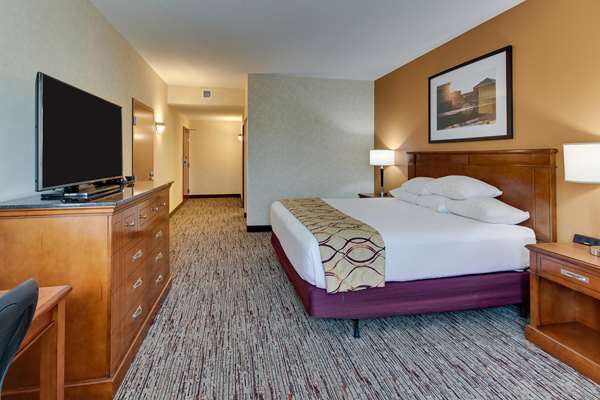  - Drury Inn & Suites Meridian - I-20 & I-59, Exit 154
