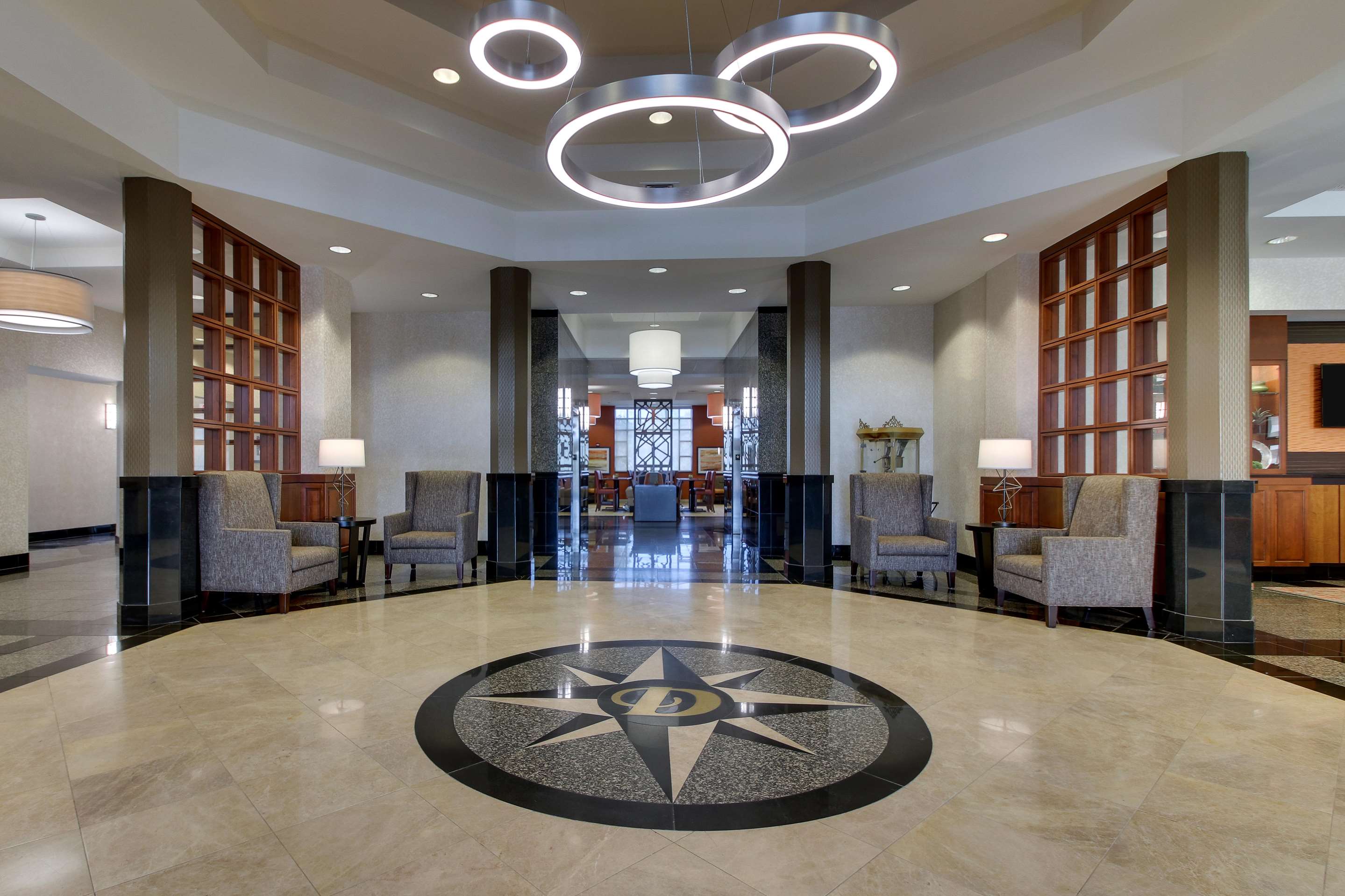 Lobby | Drury Inn & Suites Meridian