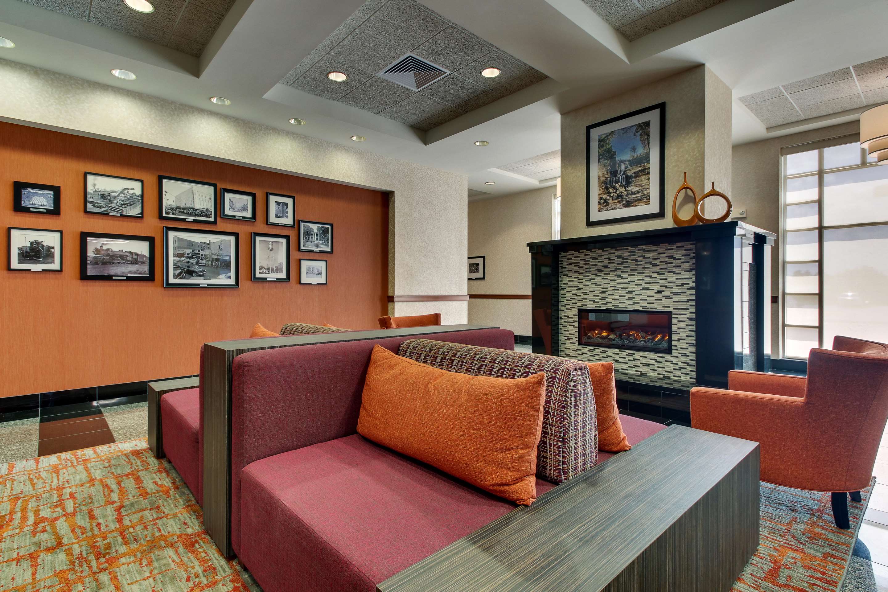 Lobby | Drury Inn & Suites Meridian