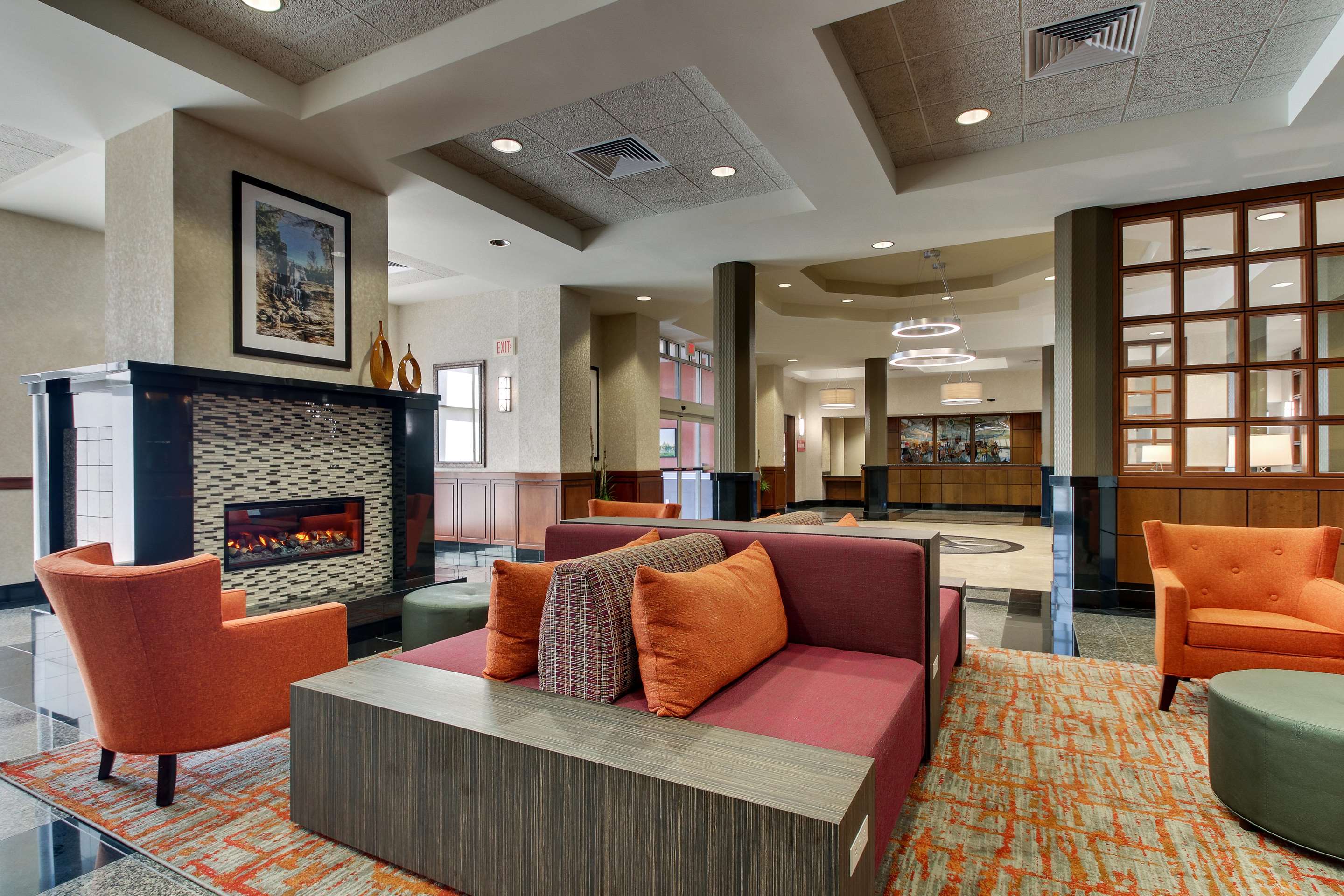 Lobby | Drury Inn & Suites Meridian