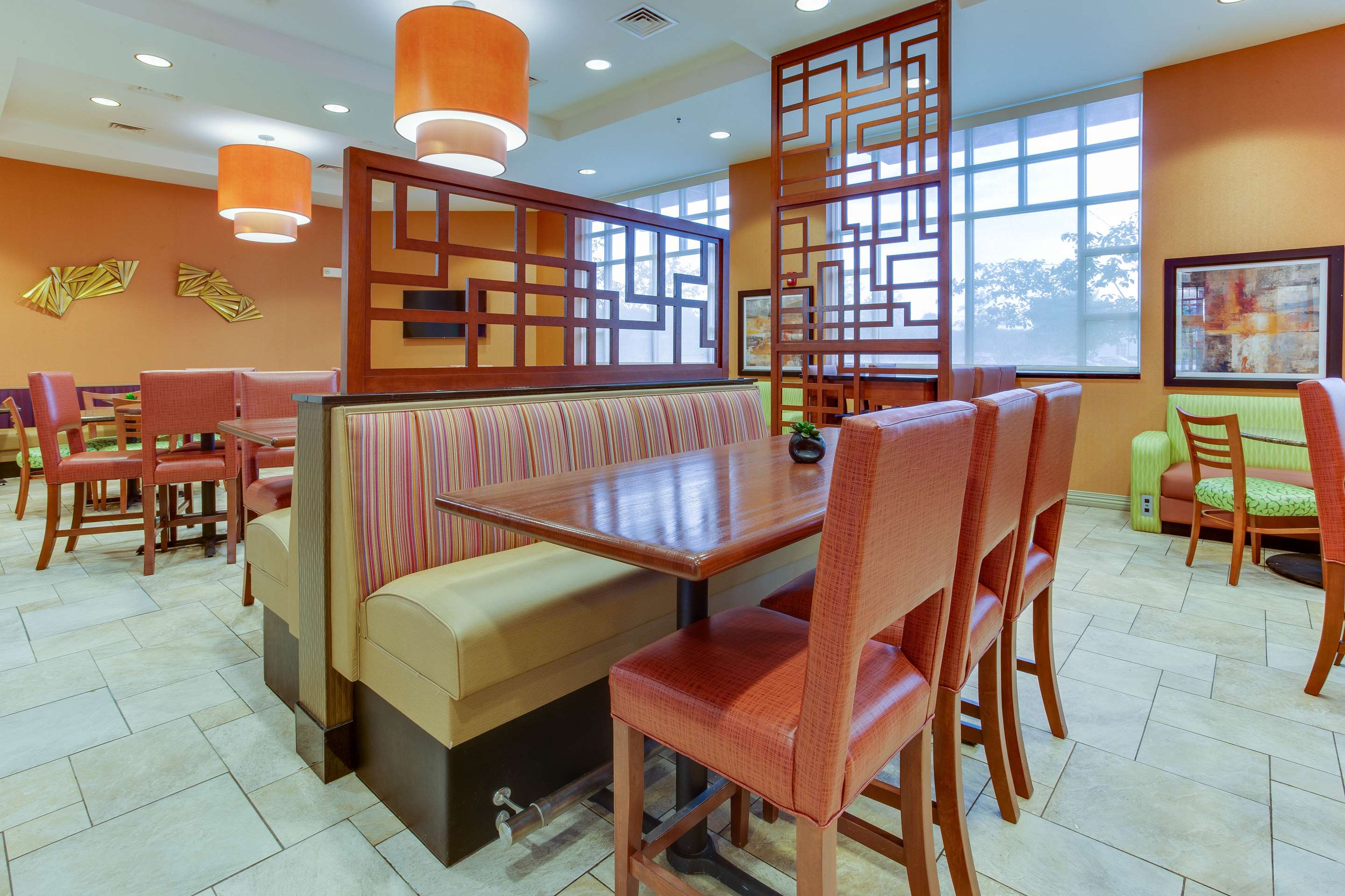 dining | Drury Inn & Suites West Des Moines