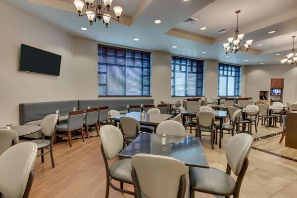 Amenities - Drury Inn & Suites Pinnacle Peak Phoenix - I-17, Exit 217