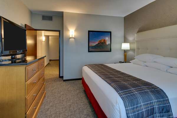  - Drury Inn & Suites Pinnacle Peak Phoenix - I-17, Exit 217